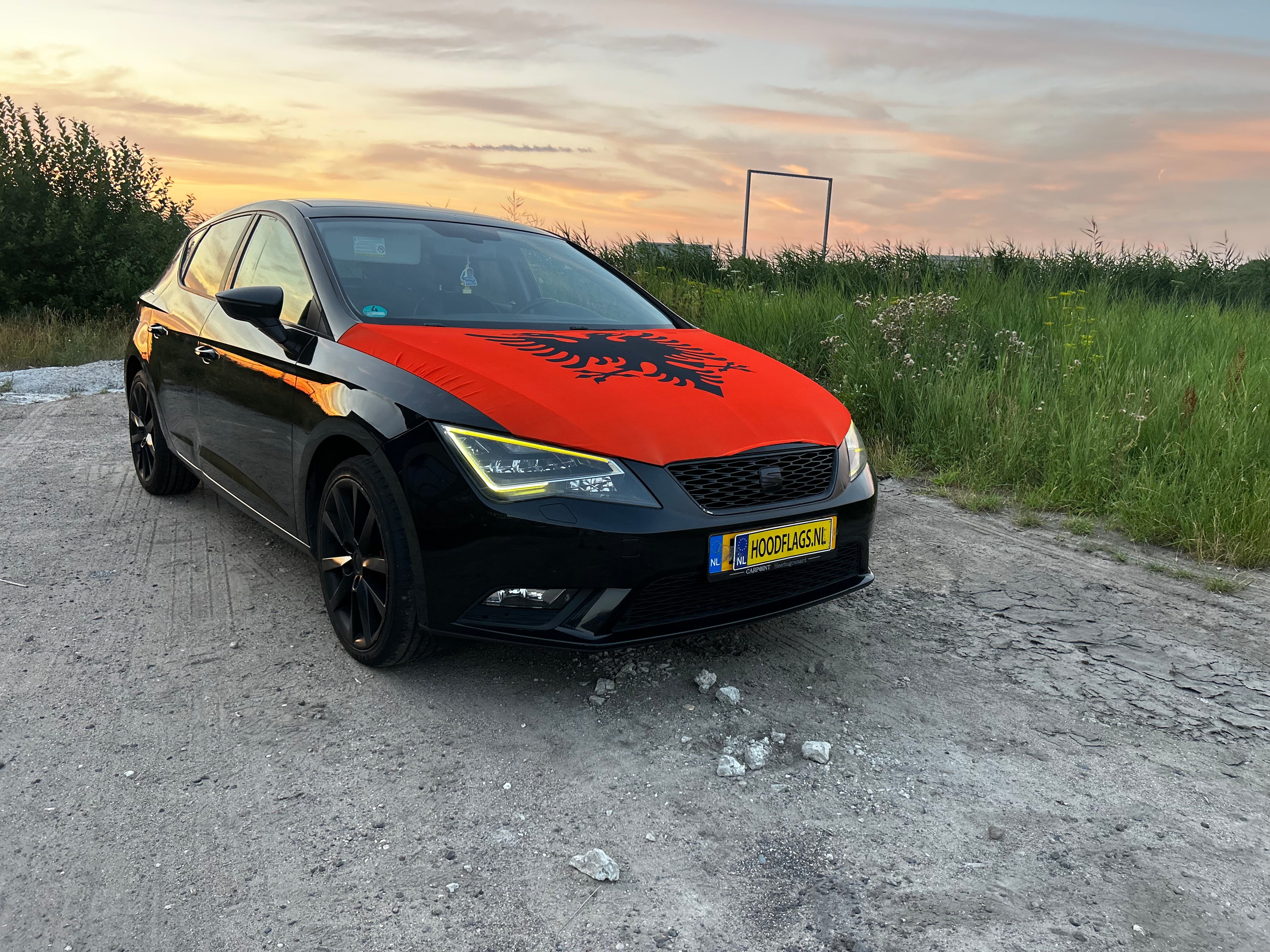 •	Motorkapvlag Albanië 🇦🇱